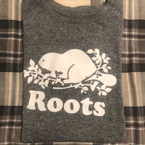 Roots salt and pepper t-shirt